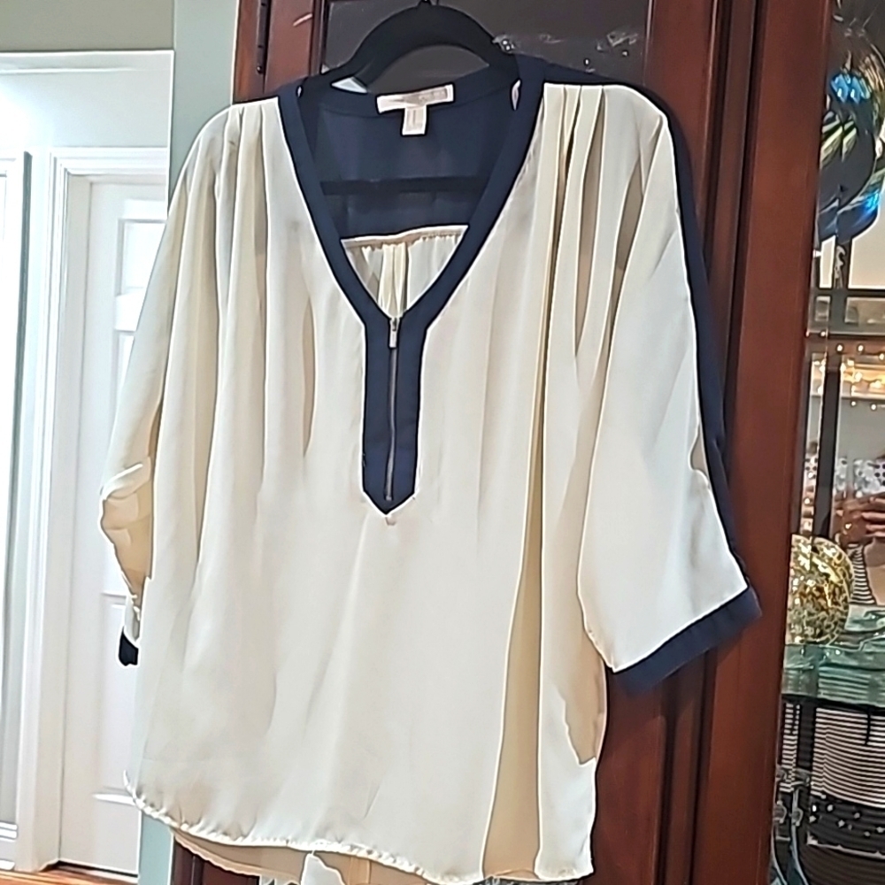 Forever 21 blouse color block cream/black medium